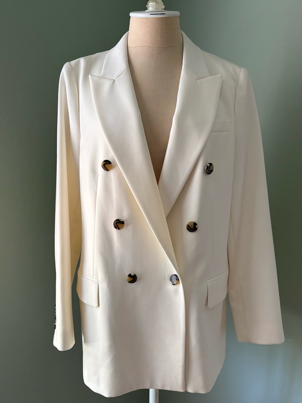 Reiss Double-Breasted Cream Blazer with Tortoiseshell Buttons